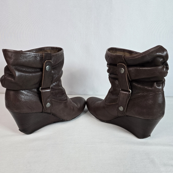 Kenneth Cole Reaction Womens_ Pullon Boots "Blue Ice" Size 8M in Brown - Picture 1 of 16